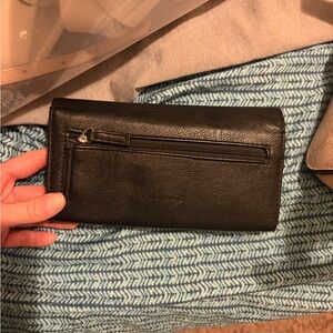 Black Leather Wallet with Zipper